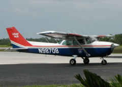 Cessna 172 in CAP colors